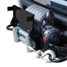 Carregar imagem no visualizador da galeria, Westin MAX Winch Tray License Plate Bracket - Black