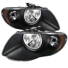 Carregar imagem no visualizador da galeria, Xtune Chrysler Town &amp; Country 05-07 Crystal Headlights Black HD-JH-CHRTC05-AM-BK