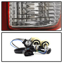 Carregar imagem no visualizador da galeria, Xtune Chevy Avalanche 02-06 Passenger Side Tail Lights - OEM Right ALT-JH-CAVA02-OE-R