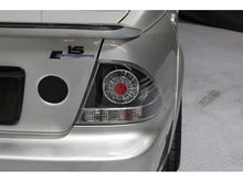Carregar imagem no visualizador da galeria, Spyder Lexus IS 300 01-05 LED Tail Lights Black ALT-YD-LIS300-LED-BK