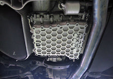 Carregar imagem no visualizador da galeria, HKS 09-10 Nissan GT-R Transmission Oil Pan Upgrade
