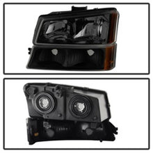 Carregar imagem no visualizador da galeria, Xtune Chevy Silverado 2500HD 03-06 Crystal Headlights w/ Bumper Lights HD-JH-CSIL03-AM-BSM-SET