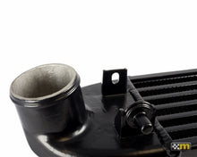 Carregar imagem no visualizador da galeria, mountune 14-19 Ford Fiesta ST Intercooler Upgrade