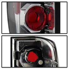 Carregar imagem no visualizador da galeria, Spyder Chevy Colorado 04-13/GMC Canyon 04-13 Euro Style Tail Lights Chrome ALT-YD-CCO04-C