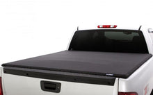 Load image into Gallery viewer, Lund 04-15 Nissan Titan (6.5ft. Bed w/o Utility TRack) Genesis Elite Snap Tonneau Cover - Black