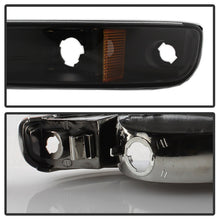 Carregar imagem no visualizador da galeria, xTune GMC Sierra 99-06 /Yukon 00-06 Crystal Headlights &amp; Bumper Lights - Black HD-JH-GS99-AM-SET-BK