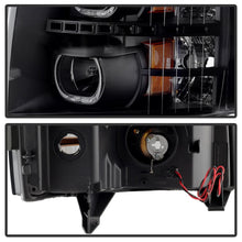 Carregar imagem no visualizador da galeria, Xtune Chevy Silverado 1500/2500/3500 07-13 LED Halo Projector Headlights Black PRO-JH-CSIL07-CFB-BK