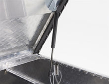 Load image into Gallery viewer, Lund Universal Aluminum Gull Wing Cross Box - Brite