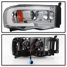 Carregar imagem no visualizador da galeria, Spyder Dodge Ram 1500 02-05 V2 Projector Headlights - Light Bar DRL - Chrome PRO-YD-DR02V2-LB-C