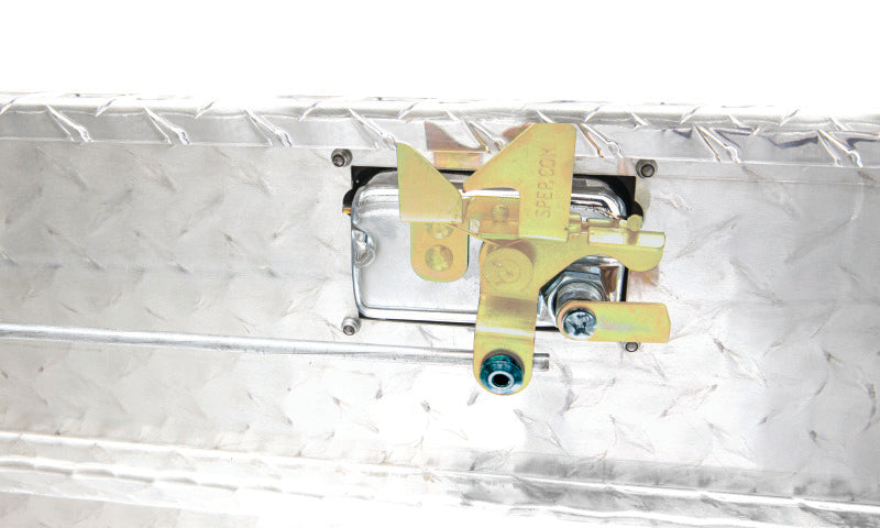Lund Universal Aluminum Single Lid Cross Bed Box - Brite