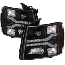 Carregar imagem no visualizador da galeria, Spyder Chevy Silverado 1500 07-13 V2 Projector Headlights - LED DRL - Black PRO-YD-CS07V2-DRL-BK