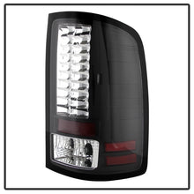Carregar imagem no visualizador da galeria, Spyder GMC Sierra 07-13 (Not fit 3500 Dually 4 Rear Wheels)LED Tail Lights Black ALT-YD-GS07-LED-BK