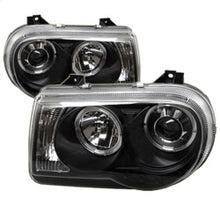 Carregar imagem no visualizador da galeria, Spyder Chrysler 300C 05-10 Projector Headlights LED Halo LED Blk (Not Included) PRO-YD-C300C-HL-BK