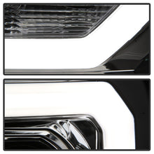 Carregar imagem no visualizador da galeria, Spyder GMC Sierra 1500/2500/3500 07-13 V2 Projector Headlights - Chrome PRO-YD-GS07V2-LBDRL-C