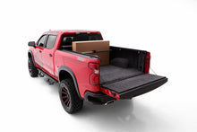 Carregar imagem no visualizador da galeria, Lund Universal Ratcheting Cargo Bar - Black