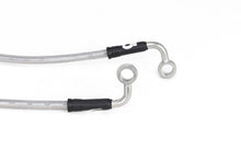 Carregar imagem no visualizador da galeria, Goodridge 00-06 Tahoe / 00-07 Suburban / 00-05 Escalade All w/o Stablia Track Brake Lines