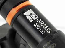 Carregar imagem no visualizador da galeria, Grams Performance 550cc E30 INJECTOR KIT