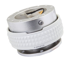 Carregar imagem no visualizador da galeria, NRG Quick Release Kit - Pyramid Edition - Silver Body / Glow In The Dark Pyramid Ring