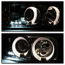 Carregar imagem no visualizador da galeria, Spyder GMC Sierra 1500/2500/3500 99-06 Projector Headlights LED Halo LED Smoke PRO-YD-CDE00-HL-SMC