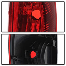 Carregar imagem no visualizador da galeria, Xtune Chevy Avalanche 02-06 Passenger Side Tail Lights - OEM Right ALT-JH-CAVA02-OE-R