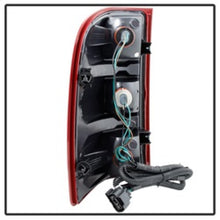 Carregar imagem no visualizador da galeria, Xtune GMC Sierra 07-13 Passenger Side Tail Lights - OEM Right ALT-JH-CSIL07-OE-R