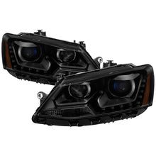 Carregar imagem no visualizador da galeria, xTune Volkswagen Jetta 11-14 DRL Projector Headlights - Black Smoked PRO-JH-VJ11-DRL-BSM