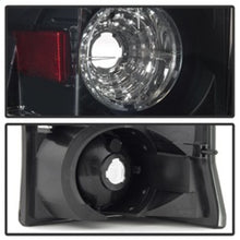 Carregar imagem no visualizador da galeria, Spyder Cadillac Escalade 02-06 Euro Tail Lights Black Smoke ALT-YD-CE02-BSM