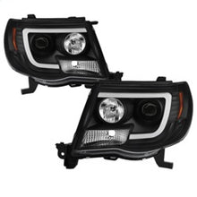 Carregar imagem no visualizador da galeria, Spyder Toyota Tacoma 05-11 Projector Headlights - Light Bar DRL - Black PRO-YD-TT05V2-LB-BK
