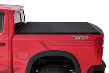 Carregar imagem no visualizador da galeria, Lund 2019 Chevrolet Silverado 1500 (5.5ft. Bed) Genesis Elite Roll Up Tonneau Cover - Black