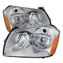 Carregar imagem no visualizador da galeria, Xtune Dodge Magnum 05-07 Crystal Headlights Chrome HD-JH-DMAG05-AM-C