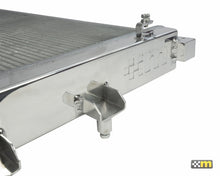 Carregar imagem no visualizador da galeria, mountune 16-18 Ford Focus RS Triple Pass Radiator Upgrade