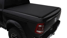 Carregar imagem no visualizador da galeria, Lund 02-17 Dodge Ram 1500 (5.5ft. Bed) Genesis Elite Roll Up Tonneau Cover - Black