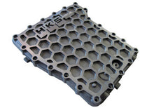 Carregar imagem no visualizador da galeria, HKS 09-10 Nissan GT-R Transmission Oil Pan Upgrade