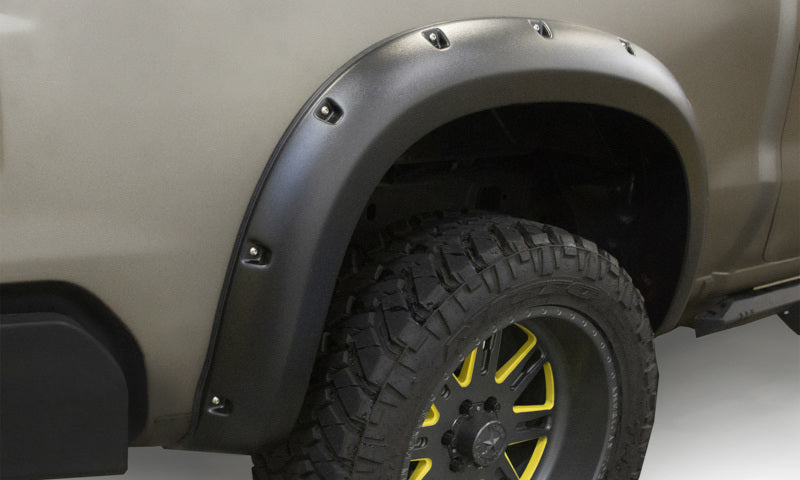 Lund 19-21 GM Silverado RX-Rive Textured Elite Series Fender Flares w/Black Bolts - Black 2pc Rear