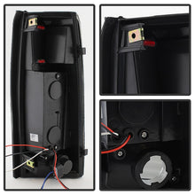 Carregar imagem no visualizador da galeria, Xtune Yukon Denali 99-00 LED Tail Lights Black Smoked ALT-JH-CCK88-LED-BKSM