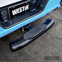 Carregar imagem no visualizador da galeria, Westin PRO TRAXX 5 Hitch Step 27in Step 2in Receiver - Black