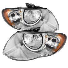 Carregar imagem no visualizador da galeria, Xtune Chrysler Town &amp; Country 05-07 Crystal Headlights Chrome HD-JH-CHRTC05-AM-C