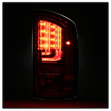Carregar imagem no visualizador da galeria, Spyder Dodge Ram 02-06 1500 Version 2 LED Tail Light - Red Clear ALT-YD-DRAM02V2-LED-RC