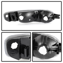 Carregar imagem no visualizador da galeria, Xtune GMC Sierra Denali 00-06 Bumper Lights Clear CBL-GD00-C
