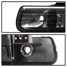 Carregar imagem no visualizador da galeria, Xtune Chevy TahOE 00-06 Amber Crystal Headlights w/ Bumper Lights Black HD-JH-CSIL99-SET-AM-BK