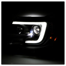 Carregar imagem no visualizador da galeria, Spyder Toyota Tacoma 05-11 V2 High-Power LED Headlights - Black PRO-YD-TT05PL-BK