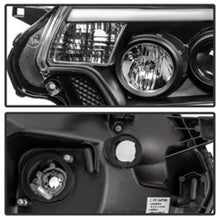 Carregar imagem no visualizador da galeria, Spyder Toyota Tacoma 12-15 Projector Headlights Light Bar DRL Black PRO-YD-TT12-LBDRL-BK