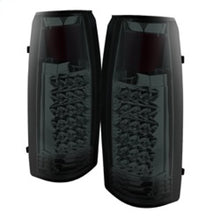 Carregar imagem no visualizador da galeria, Xtune Yukon Denali 99-00 LED Tail Lights Chrome ALT-JH-CCK88-LED-SM