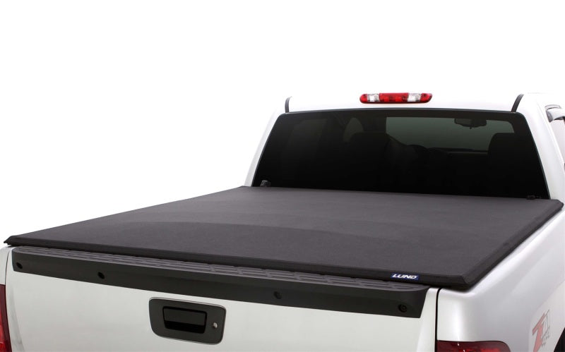 Lund 99-07 Chevy Silverado 1500 Genesis Elite Seal & Peel Tonneau Cover - Black