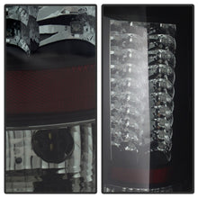 Carregar imagem no visualizador da galeria, Spyder GMC Sierra 07-13 (Not 3500 Dually 4 Rear Wheels)LED Tail Lights Blk Smke ALT-YD-GS07-LED-BSM