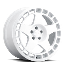 Carregar imagem no visualizador da galeria, fifteen52 Turbomac 18x8.5 5x108 42mm ET 63.4mm Center Bore Rally White Wheel