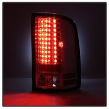 Carregar imagem no visualizador da galeria, Spyder GMC Sierra 07-13 (Not fit 3500 Dually 4 Rear Wheels)LED Tail Lights Chrome ALT-YD-GS07-LED-C