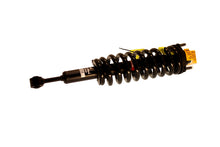 Carregar imagem no visualizador da galeria, KYB Strut Plus Front Right Toyota 4runner 03-09 / FJ Crusier 07-09