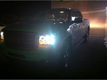 Carregar imagem no visualizador da galeria, Spyder GMC Sierra 1500/2500/3500 07-13 Projector Headlights LED Halo- LED Chrome PRO-YD-GS07-HL-C