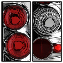 Carregar imagem no visualizador da galeria, Spyder Chevy Silverado 1500 03-06 (Does Not Fit Stepside)Euro Style Tail Lights Chrm ALT-YD-CS03-C